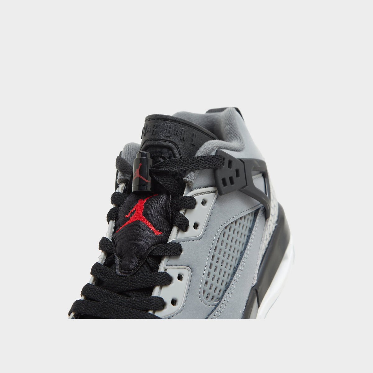 Jordan Spizike Low Junior
