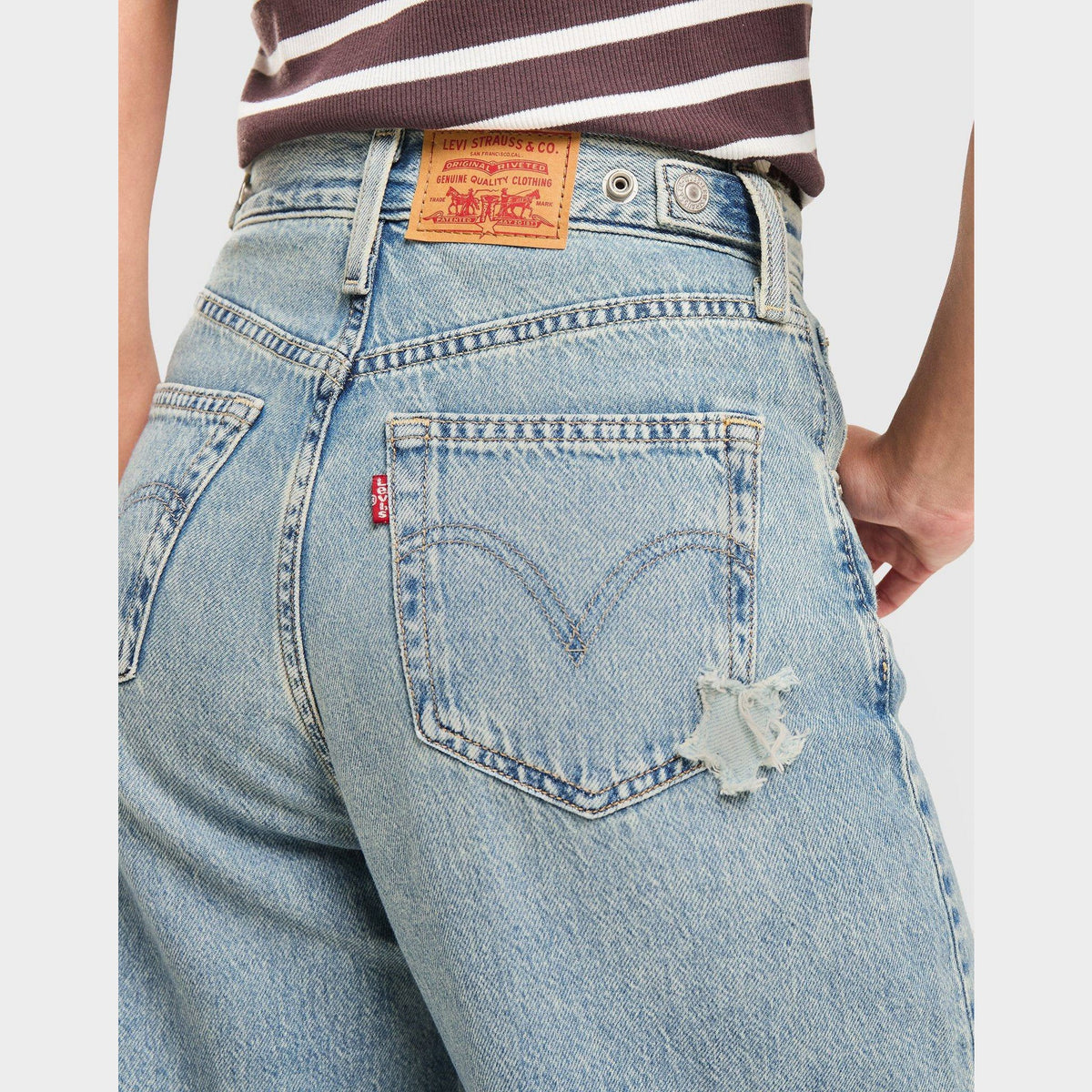 LEVI'S Cinch Baggy Patch Jeans