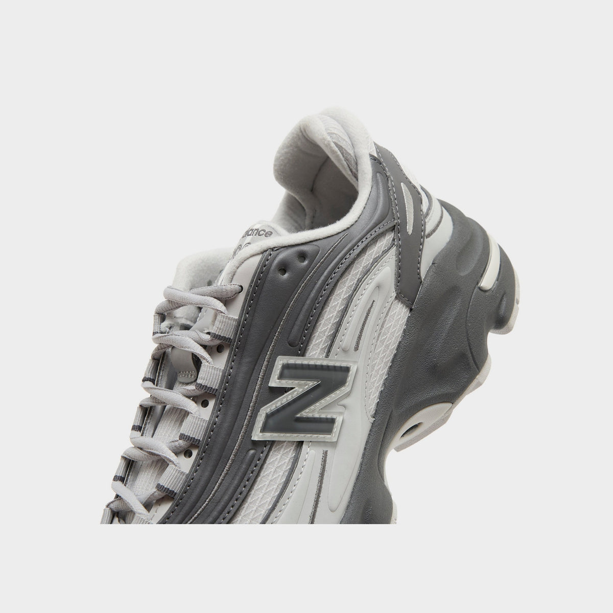 New Balance 1000