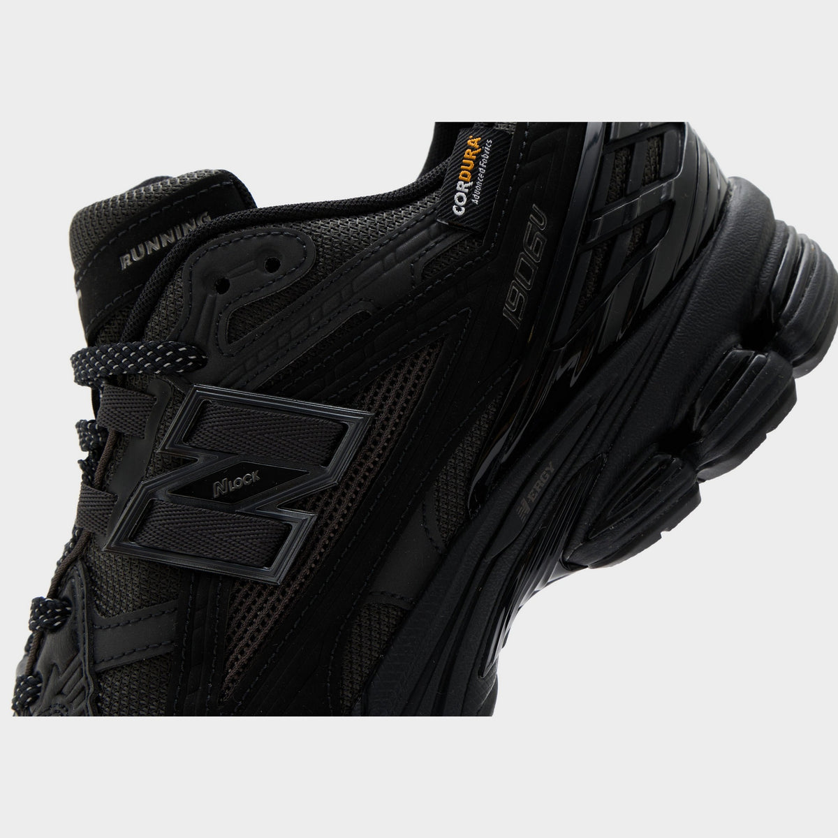 New Balance 1906 Cordura