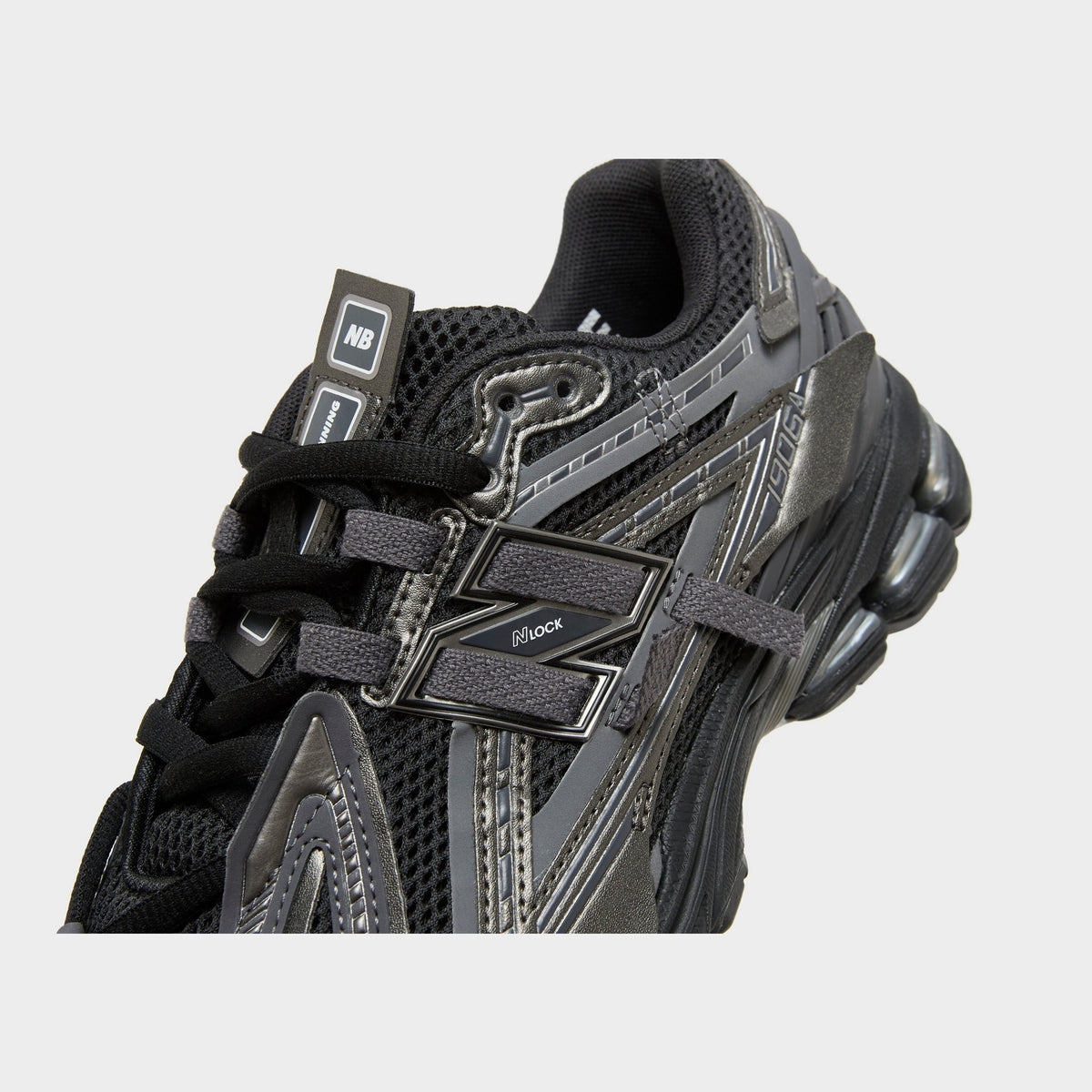 New Balance 1906A