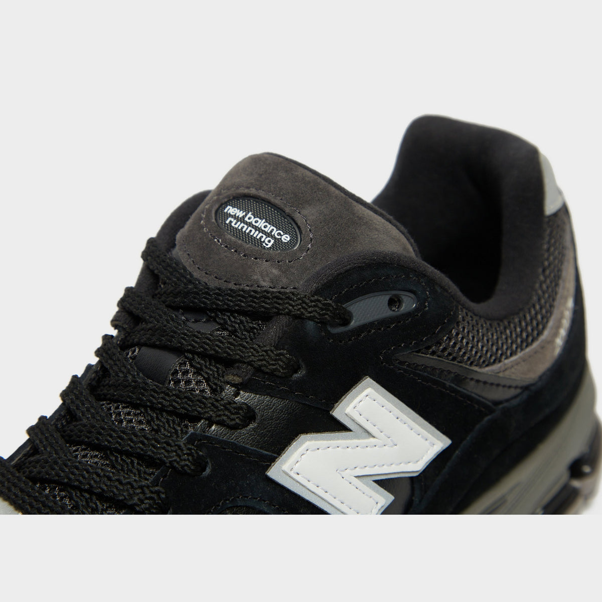 New Balance 2002R