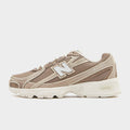 New Balance 740