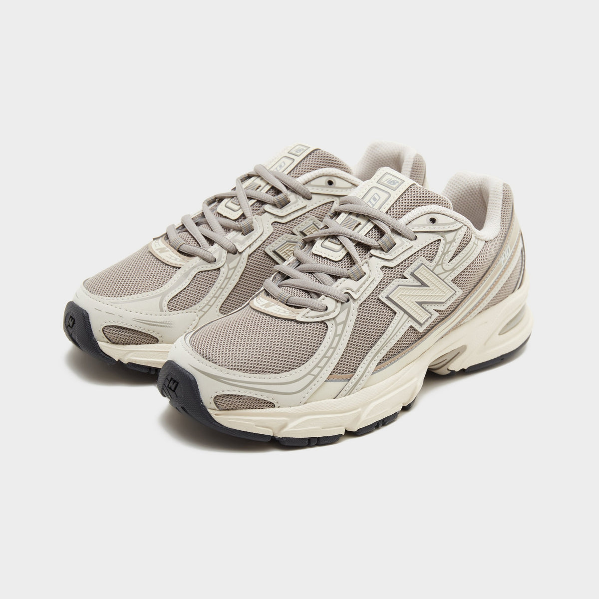 New Balance 740 Junior