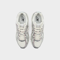New Balance 740 Junior