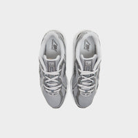 New Balance 740 Junior