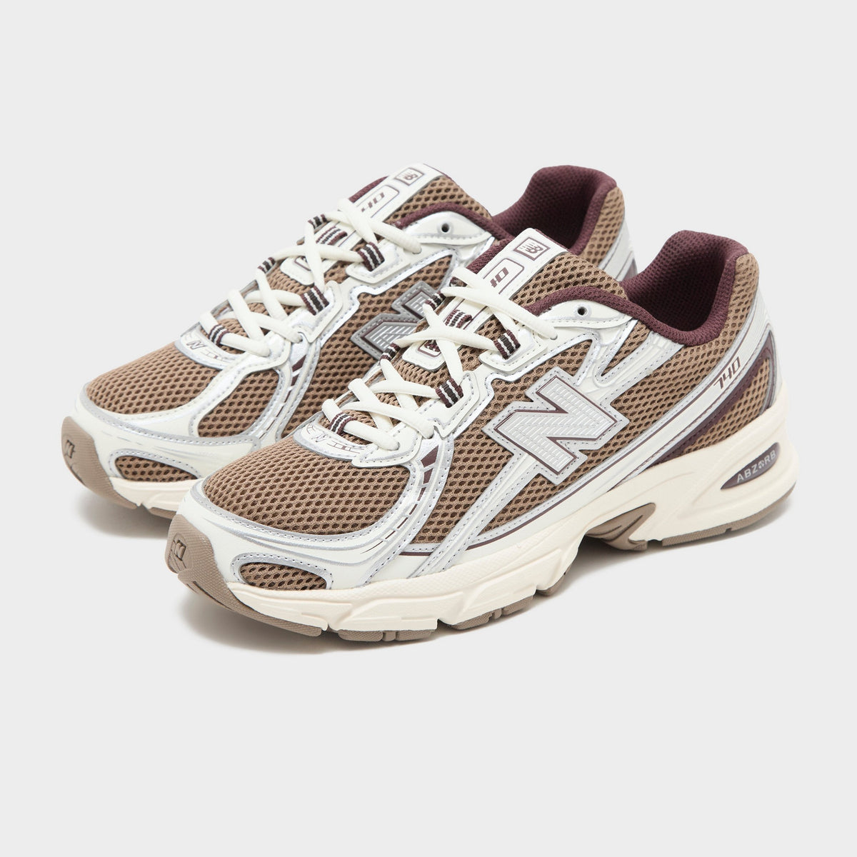 New Balance 740 Women's