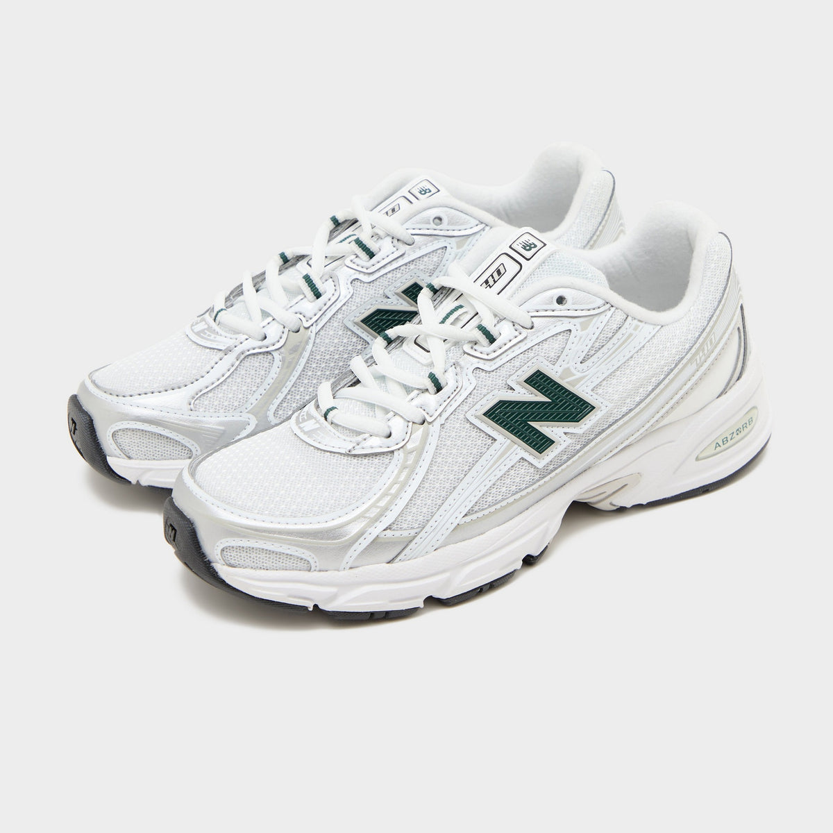 New Balance 740 Women's