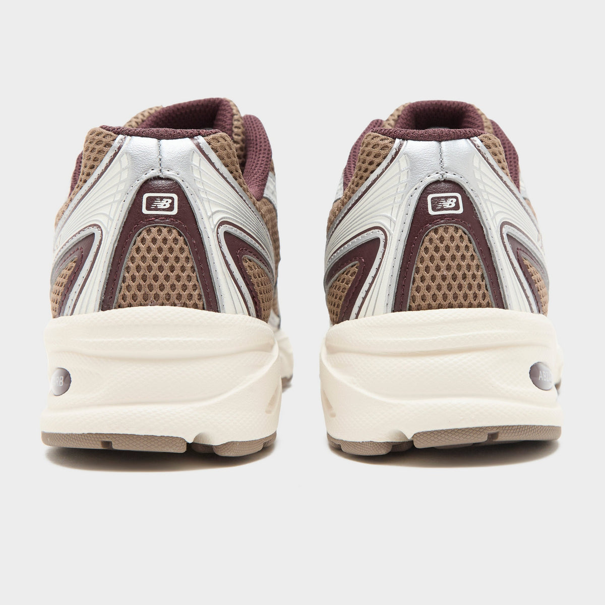 New Balance 740 Women's