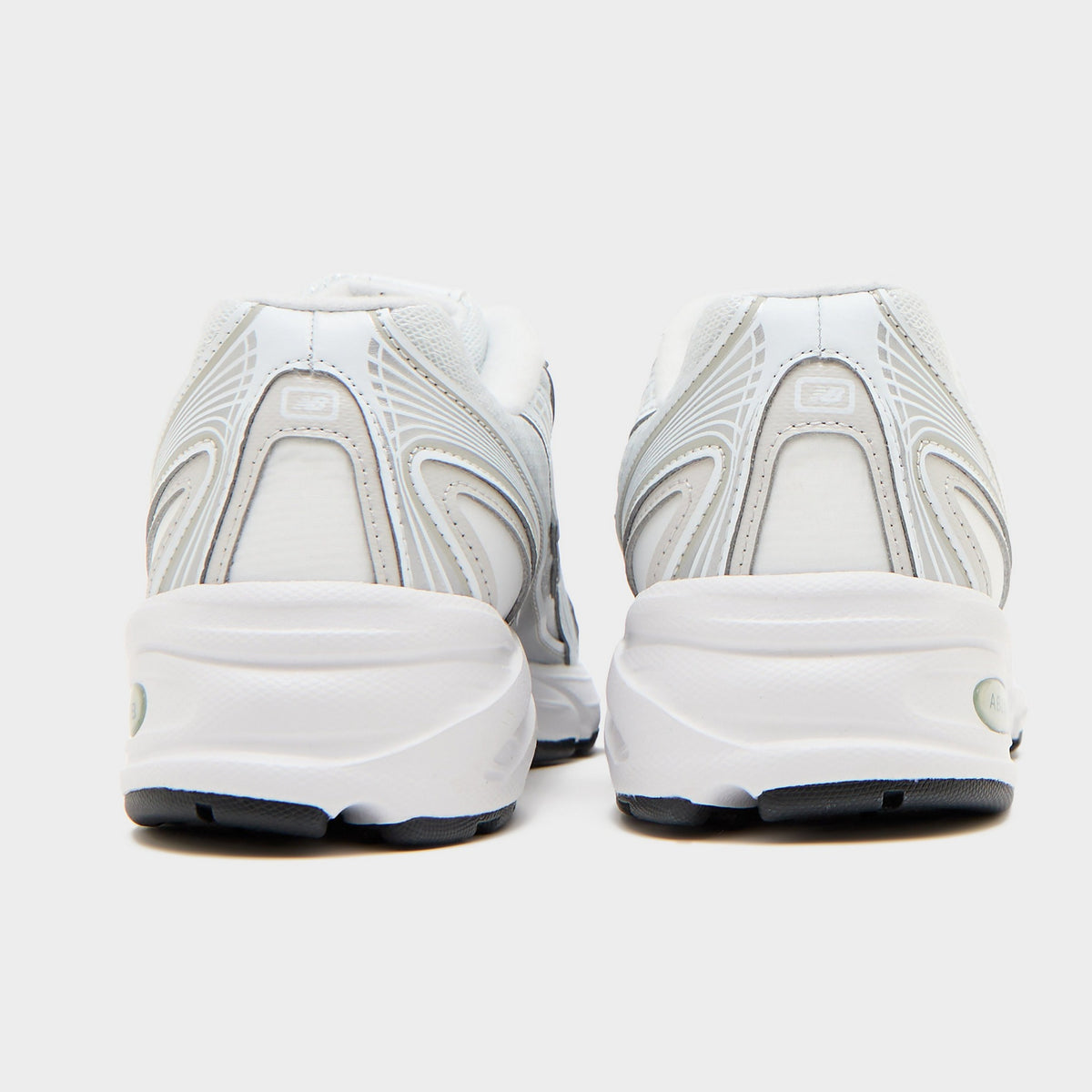 New Balance 740 Women's