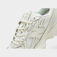 New Balance 740 Women's