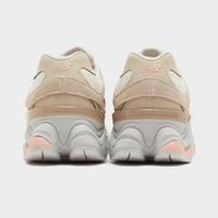 New Balance 9060 Junior