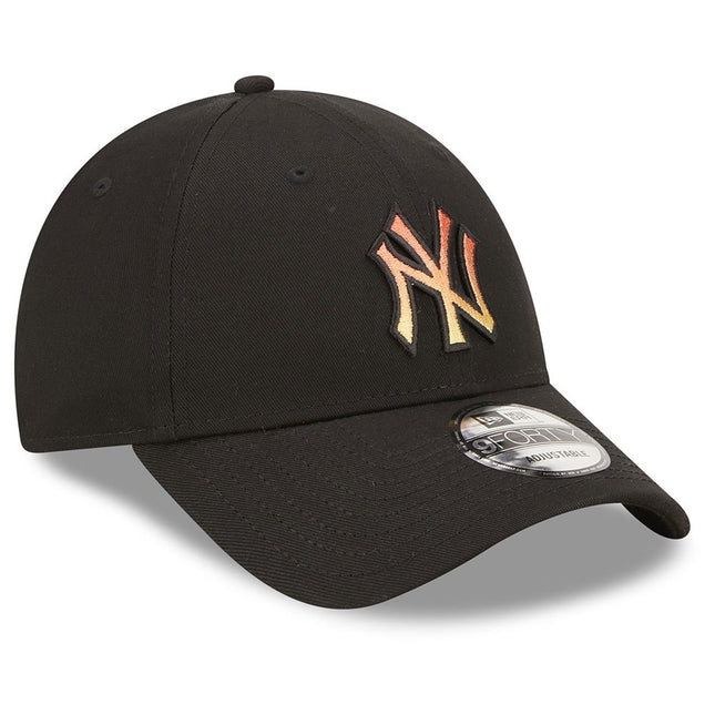 New Era Gradient Infill 9Forty New York Yankees Cap - Cap On