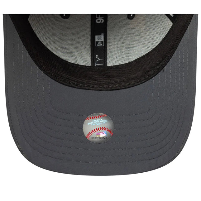 New Era LA Dodgers Recycled Grey 9FORTY Adjustable Cap