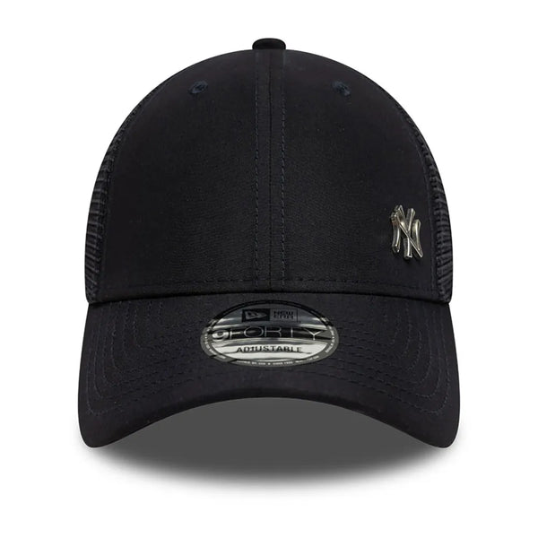 New Era MLB New York Yankees Flawless 9Forty trucker cap (Navy)