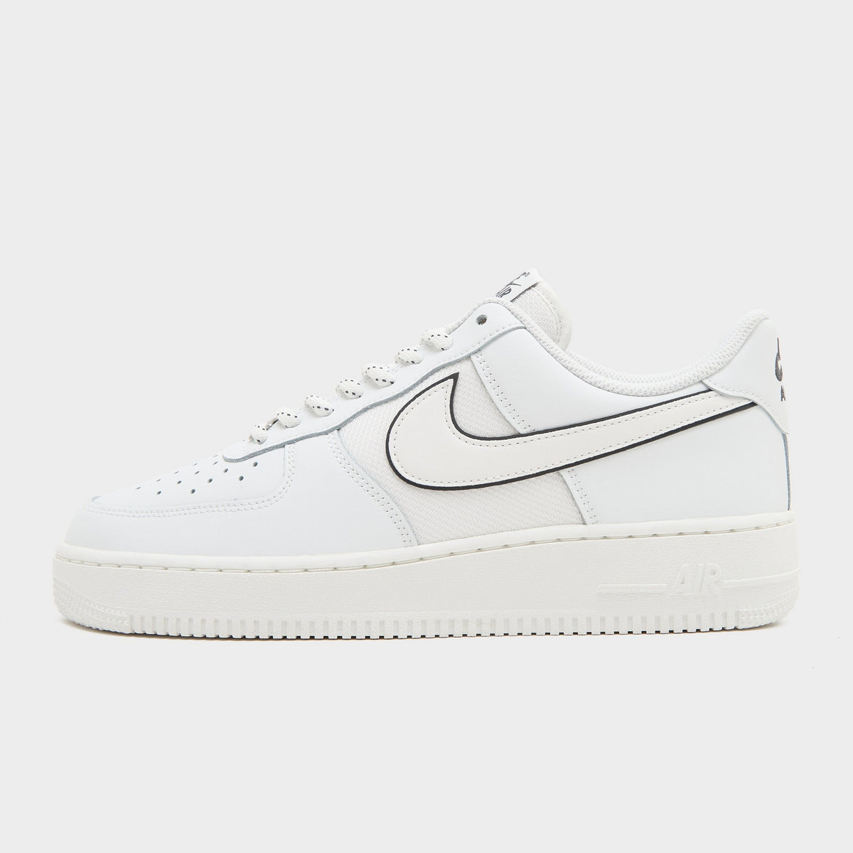 Nike Air Force 1 '07 LV8