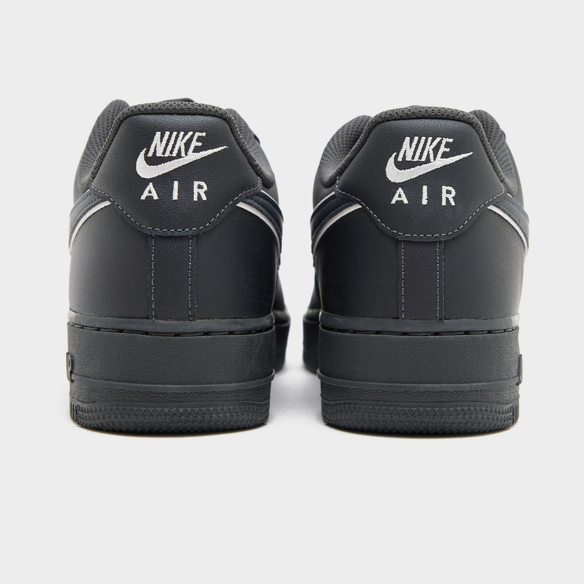 Nike Air Force 1 '07 LV8
