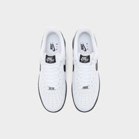 Nike Air Force 1 '07 LV8