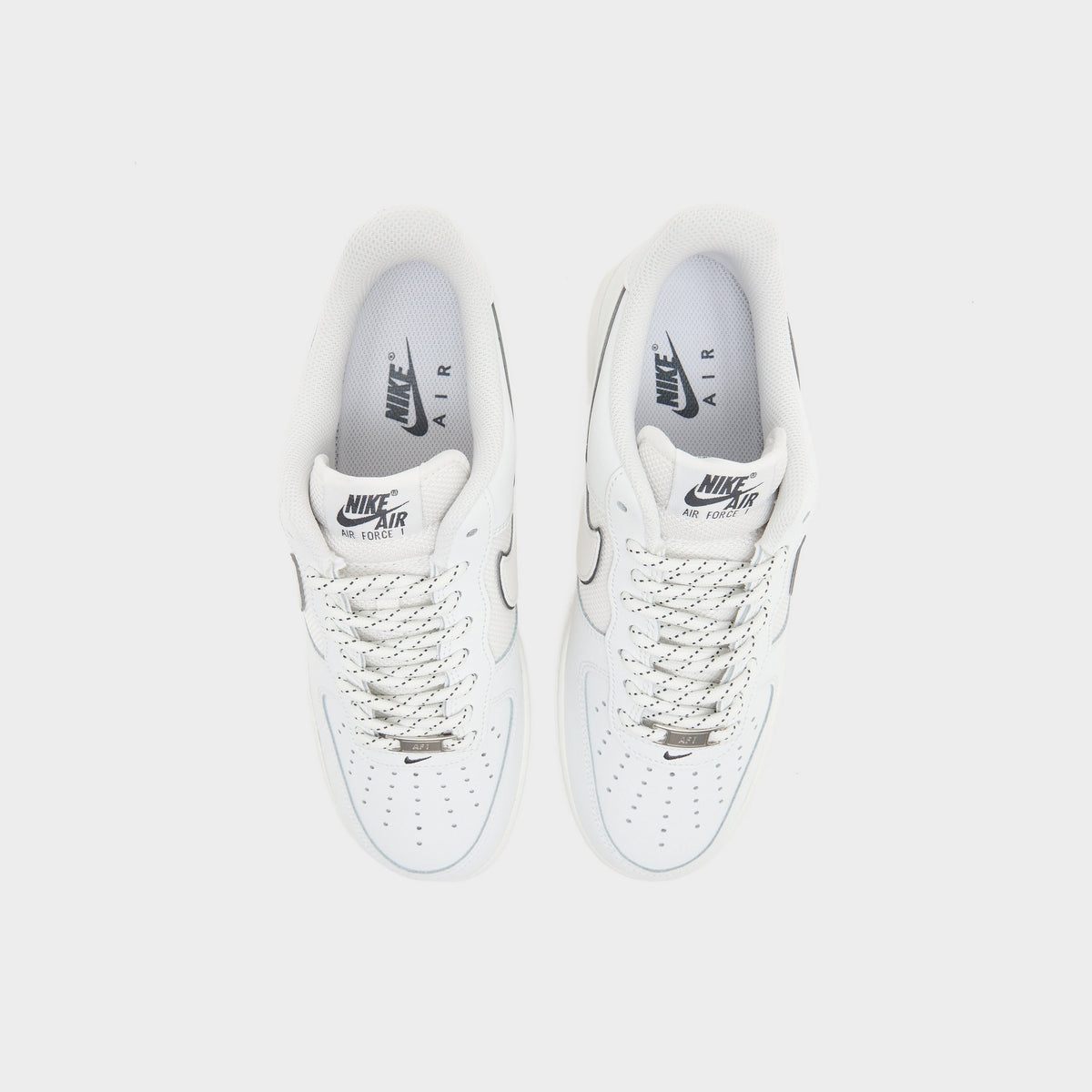 Nike Air Force 1 '07 LV8