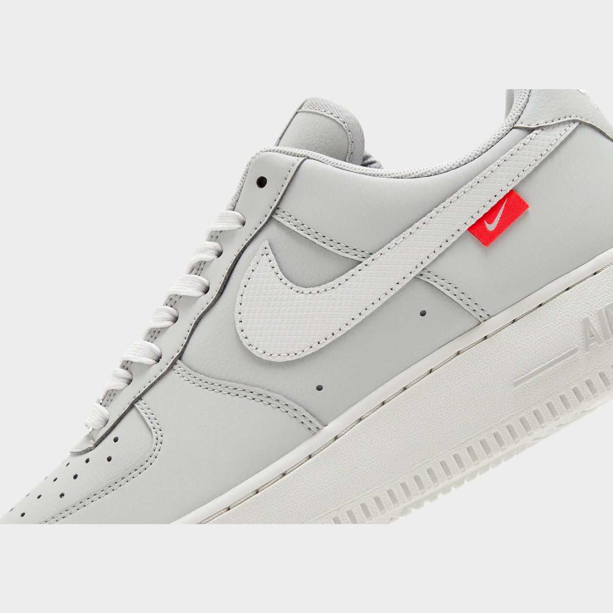 Nike Air Force 1 Tech