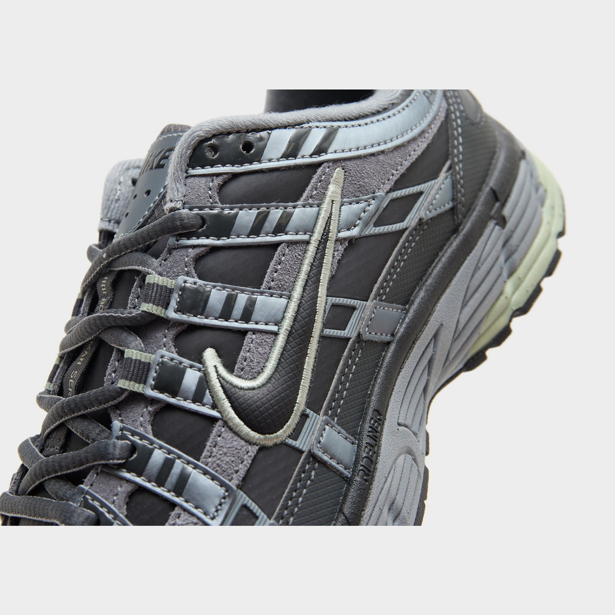 Nike P-6000