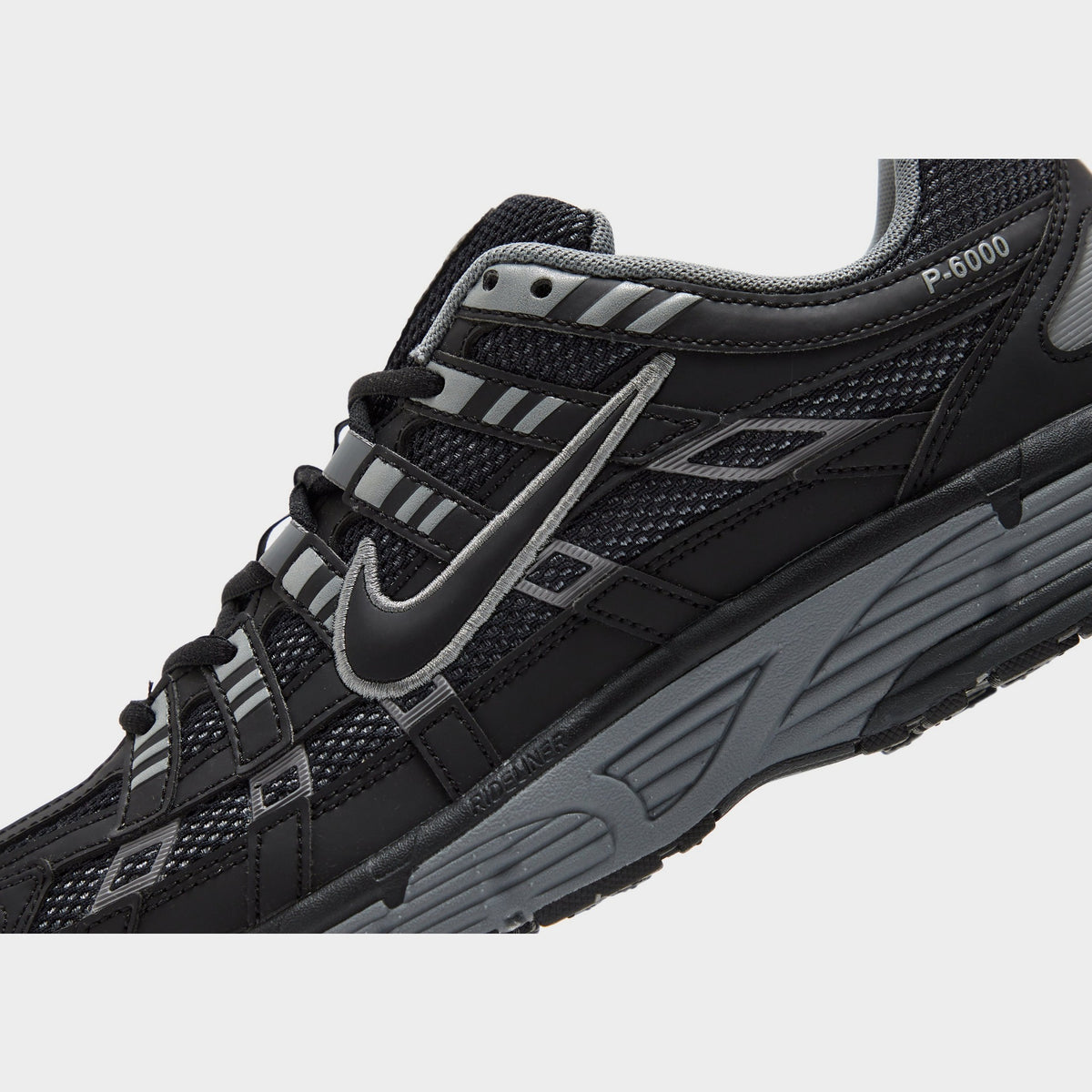 Nike P-6000