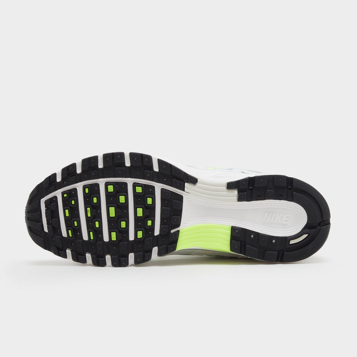 Nike P-6000