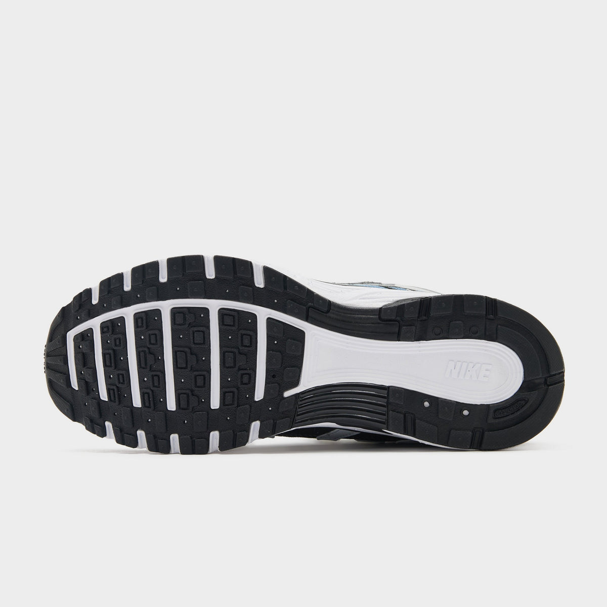 Nike P-6000