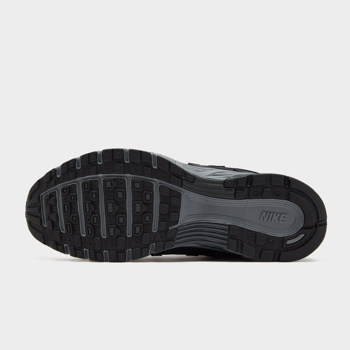 Nike P-6000