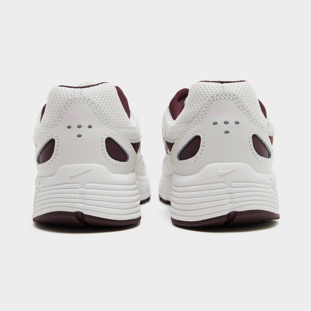 Nike P-6000 Junior