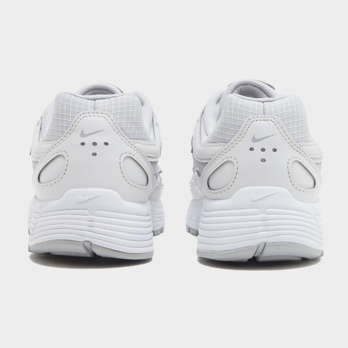 Nike P-6000 Junior