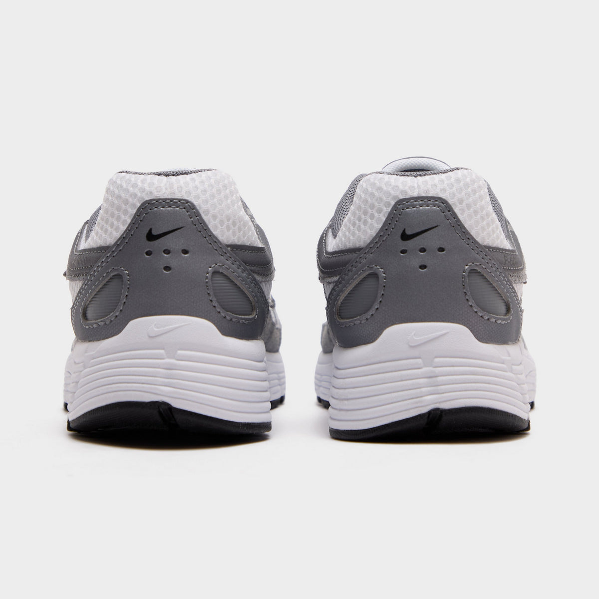Nike P-6000 Junior