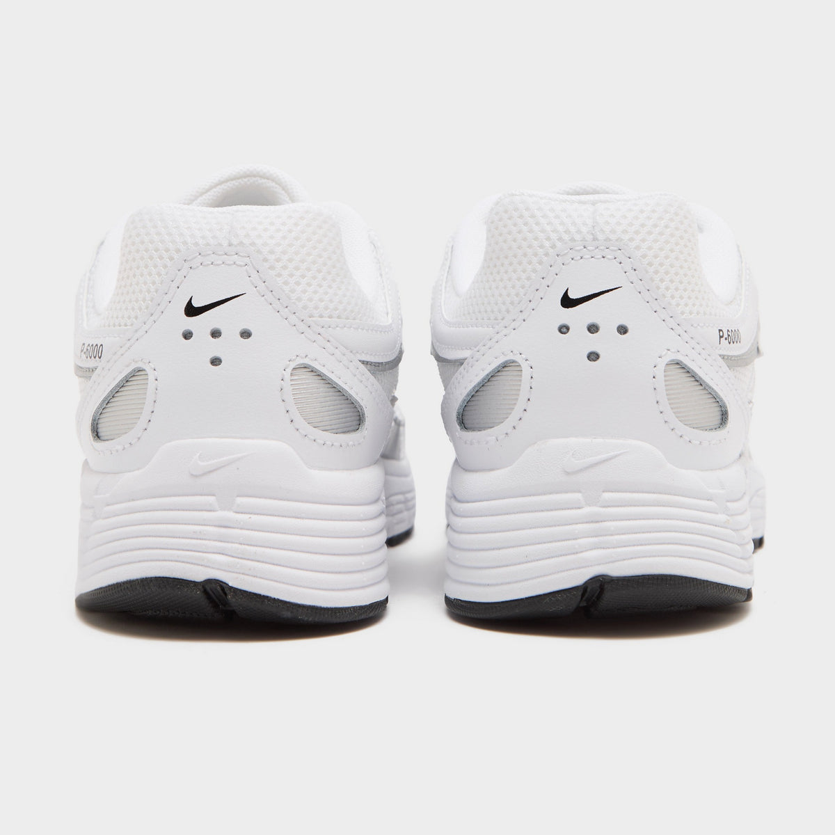 Nike P-6000 Junior