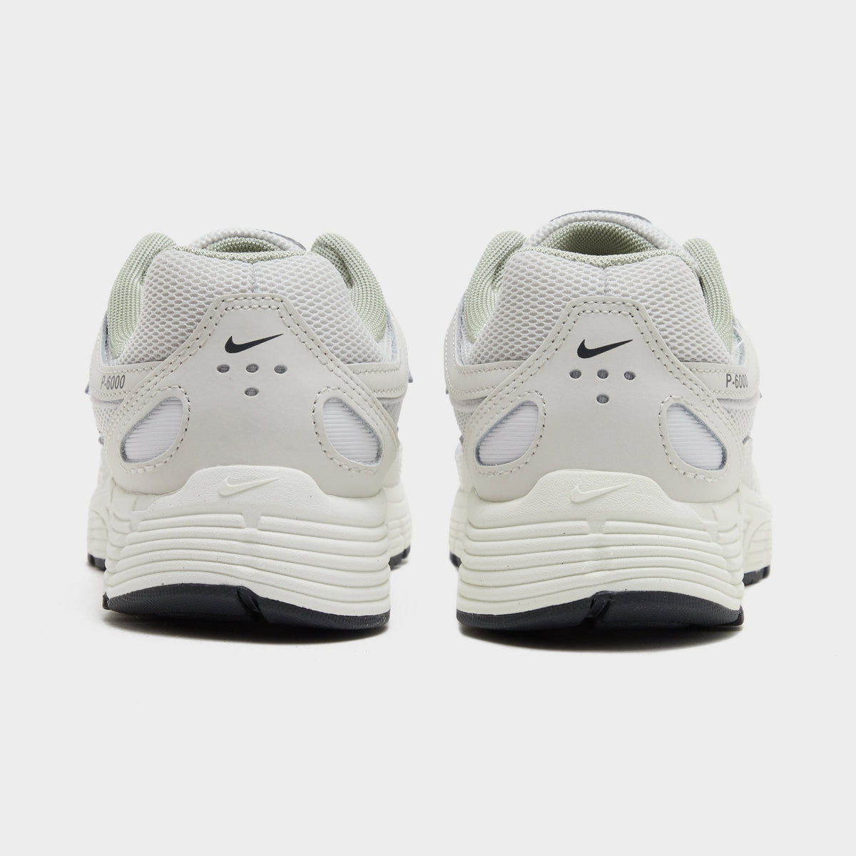 Nike P-6000 Junior