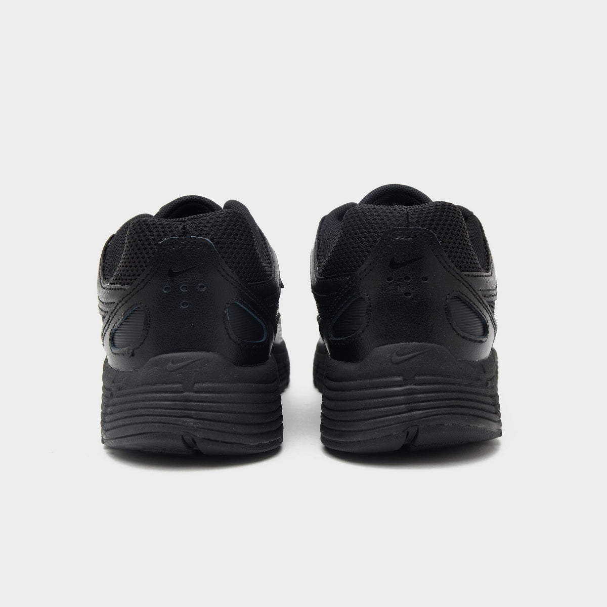 Nike P-6000 Junior