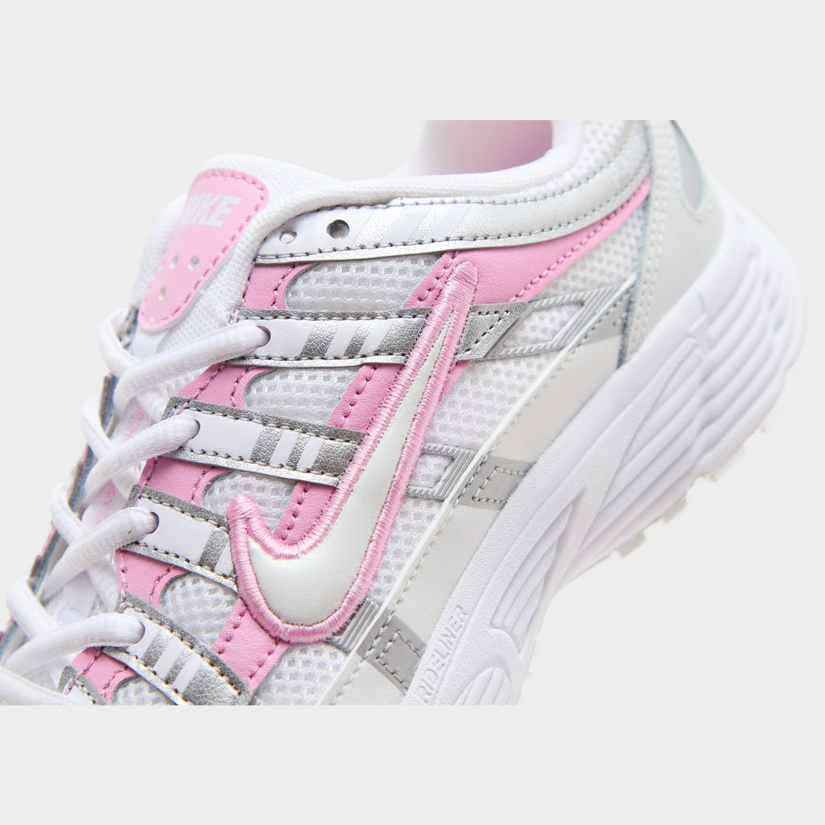 Nike P-6000 Junior