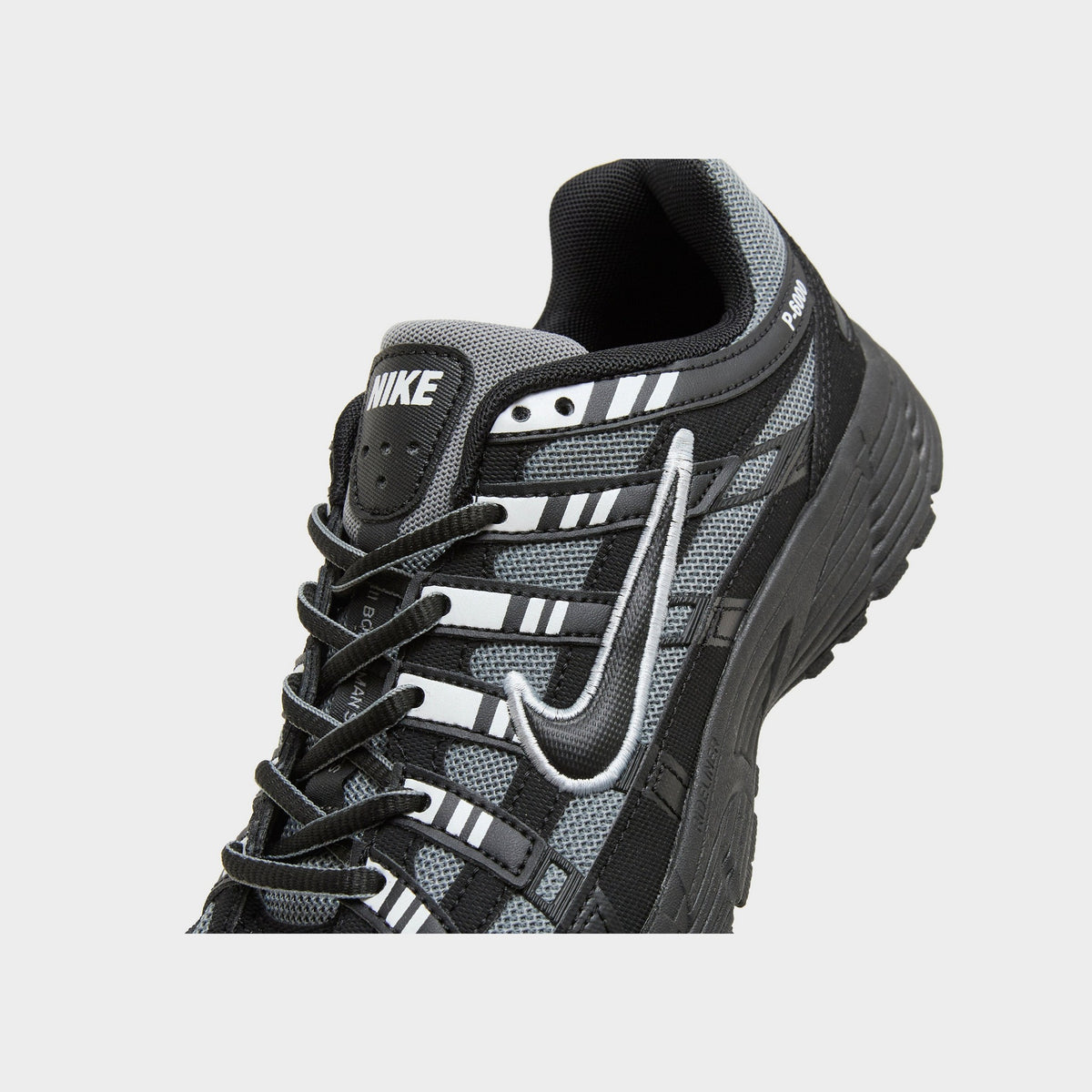 Nike P-6000 Junior