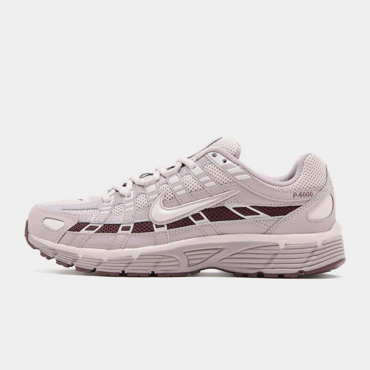 Nike P-6000 Women's