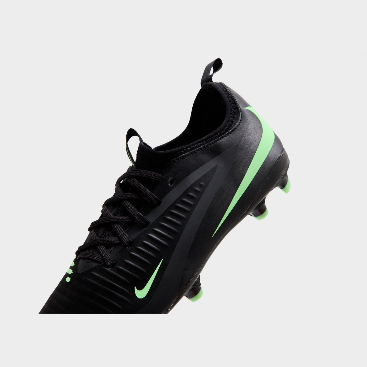 Nike Phantom 6 Low Academy FG Junior