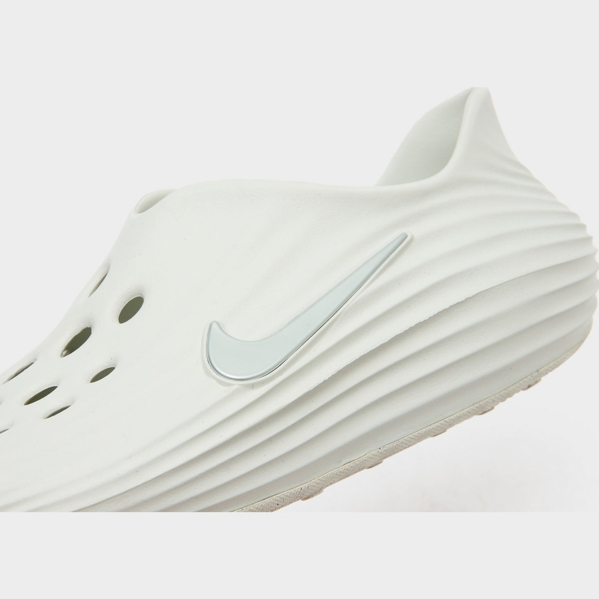 Nike REJUVEN8