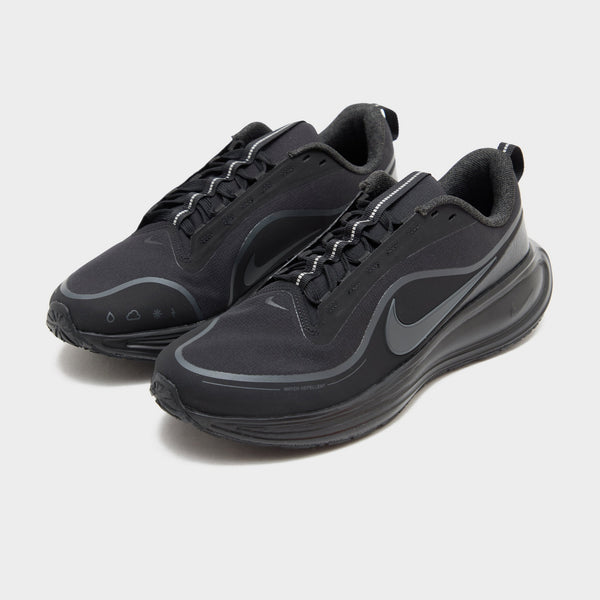 Nike Revolution 8 Utility