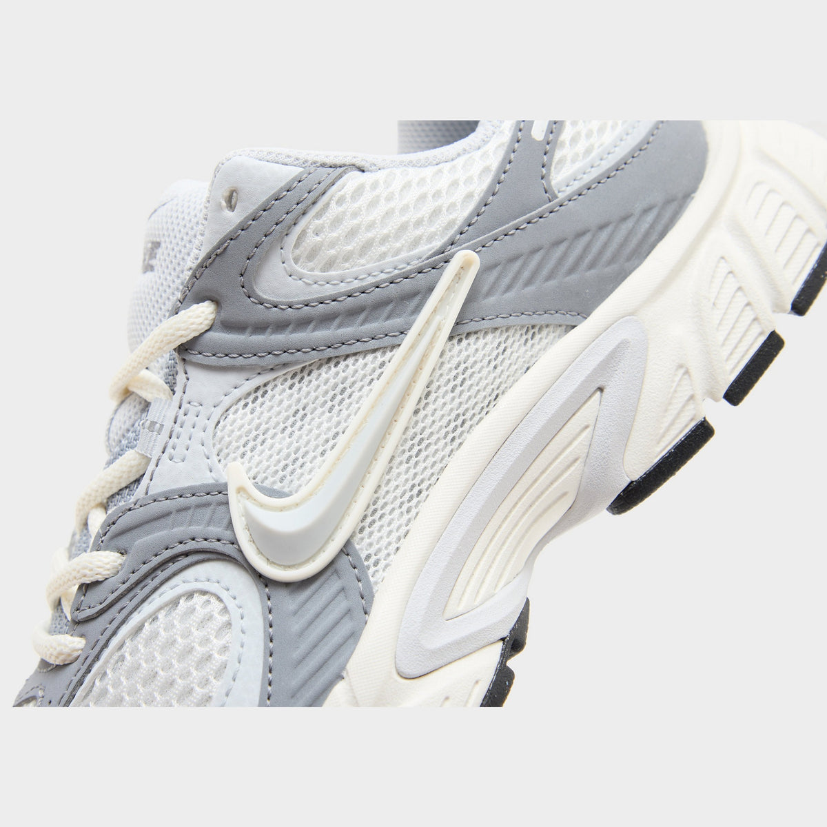 Nike V5 RNR Women's