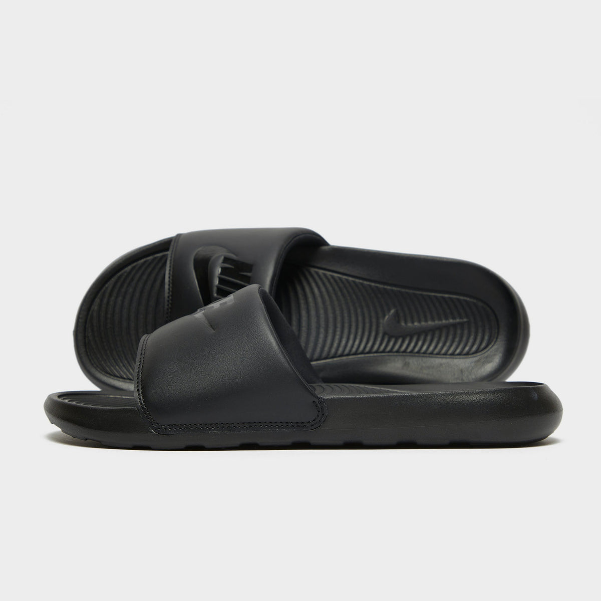 Nike Victori One Slides