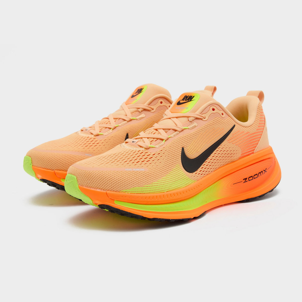 Nike Vomero 18