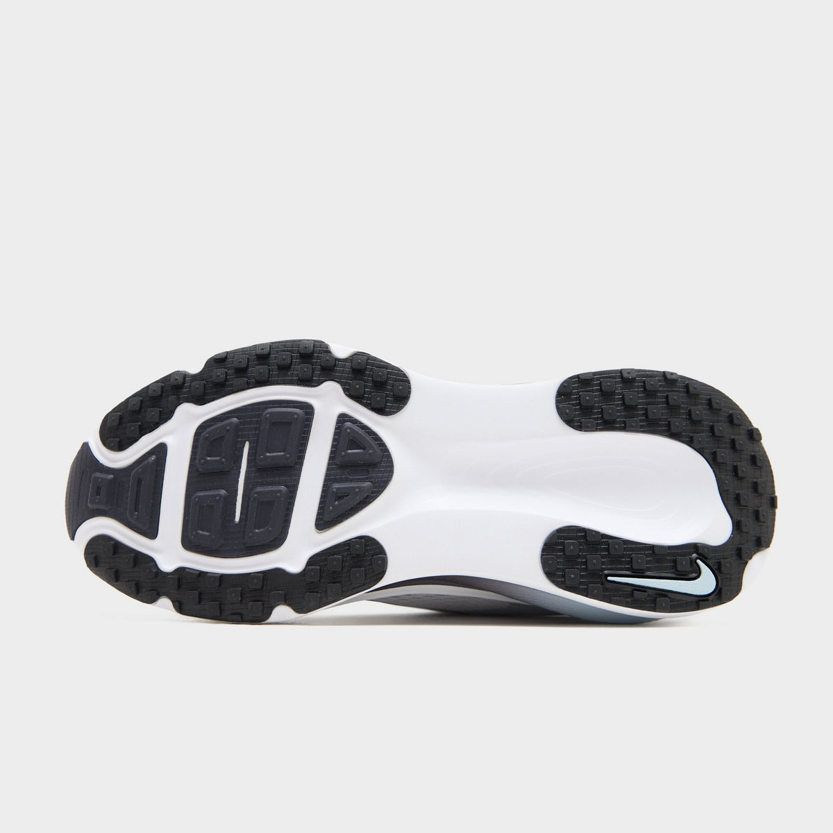 Nike VOMERO 18 F'BALL