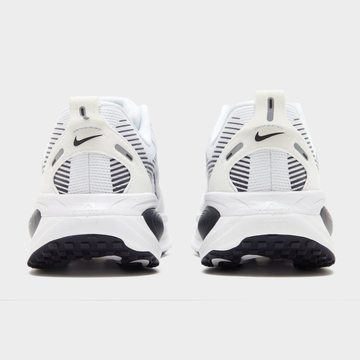 Nike Vomero 18 Women's