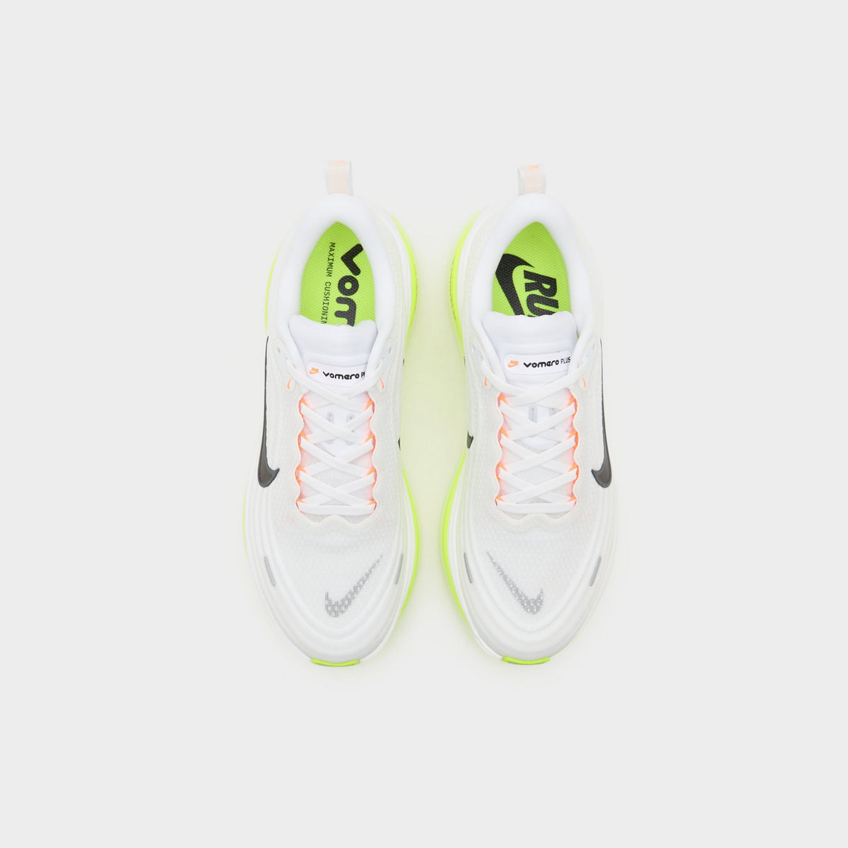 Nike Vomero Plus