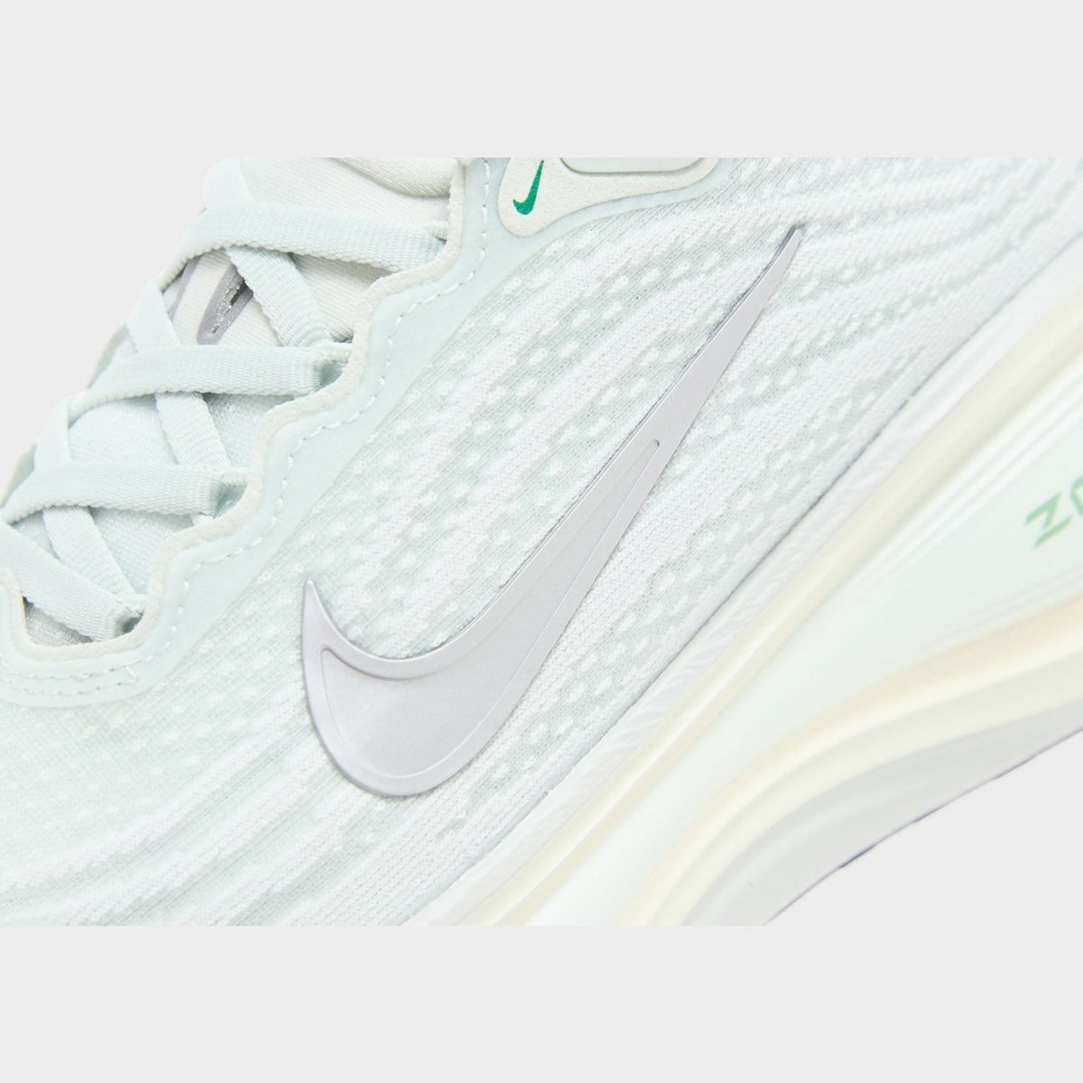 Nike Vomero Plus Women's