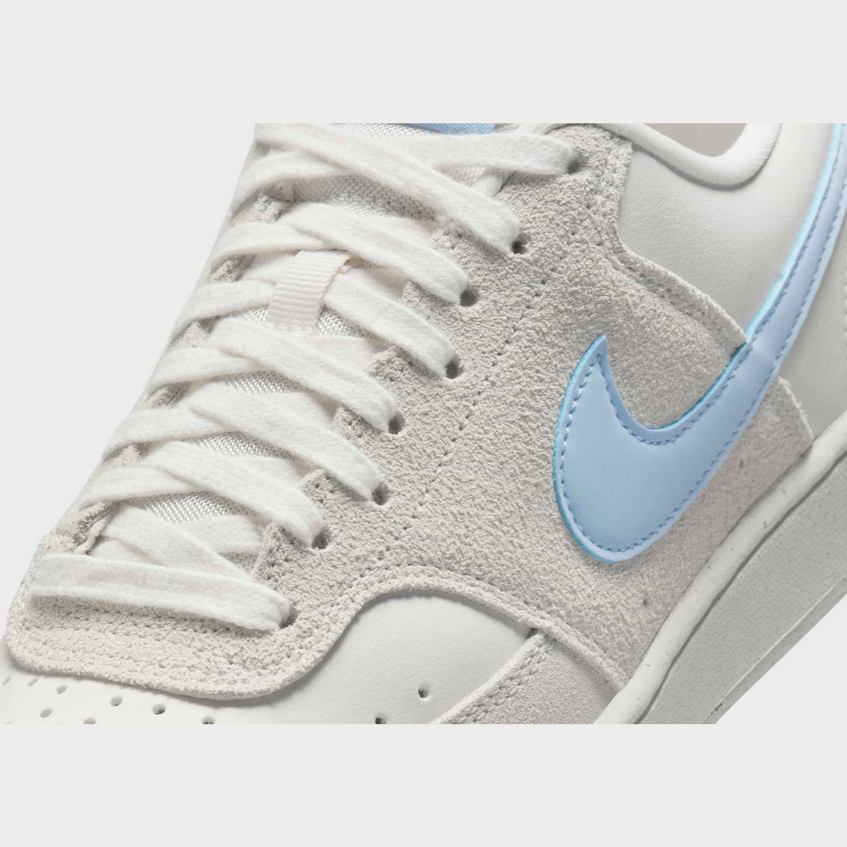 Nike WOMEN'S SHOES COURT