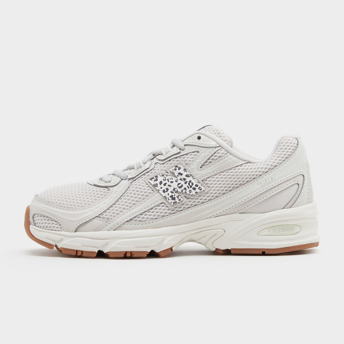 Off White New Balance 740 Women's